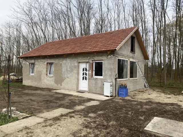 Eladó ház Tápiószőlős 48 nm