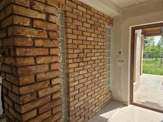 Eladó ház Monor 200 nm