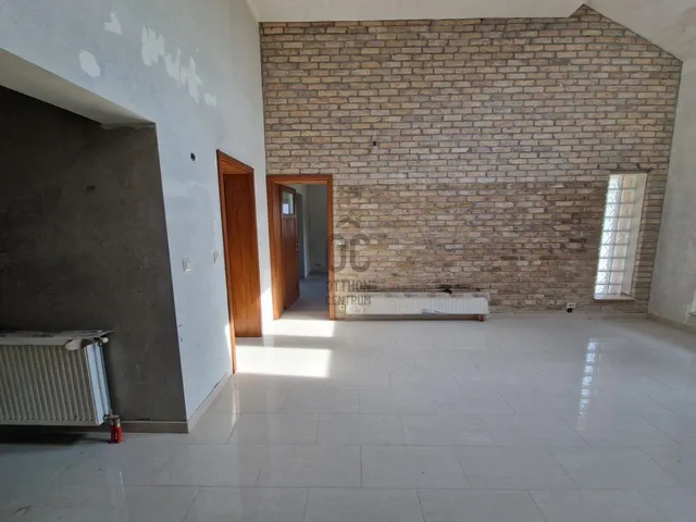 Eladó ház Monor 200 nm