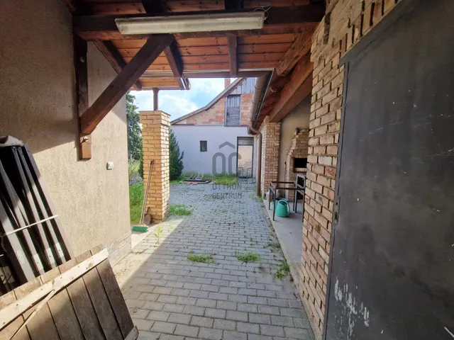 Eladó ház Monor 200 nm