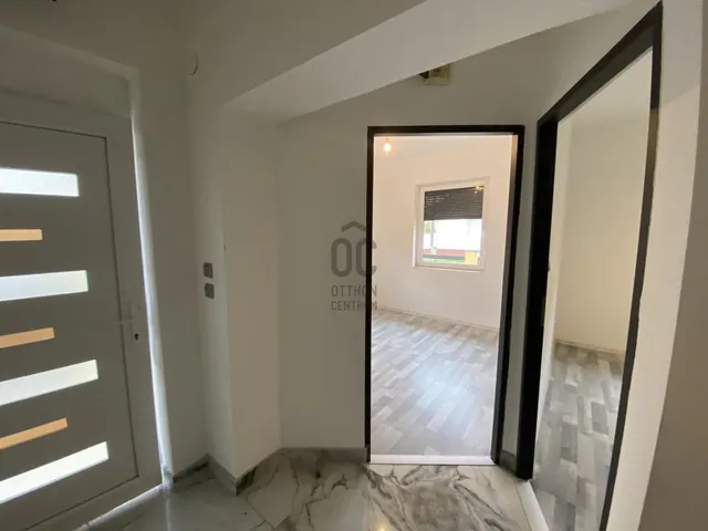 Eladó ház Abony 77 nm