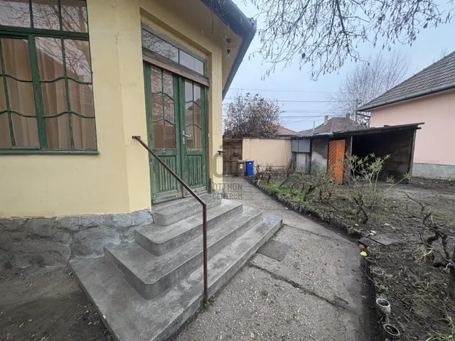 Eladó ház Cegléd 77 nm