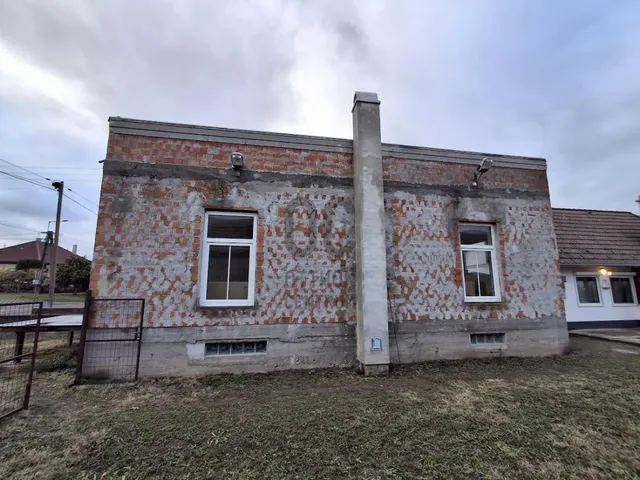 Eladó ház Cegléd 48 nm