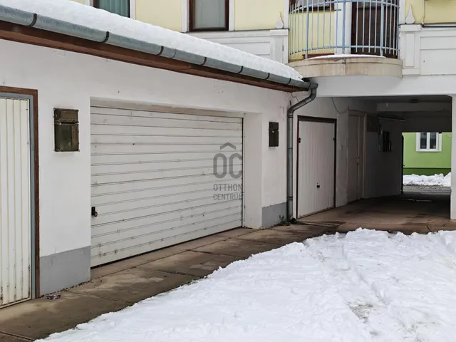 Eladó garázs Cegléd 27 nm