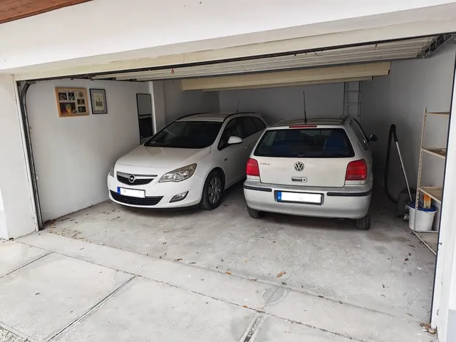 Eladó garázs Cegléd 27 nm