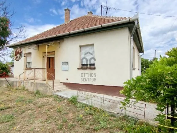 Eladó ház Újszilvás 78 nm