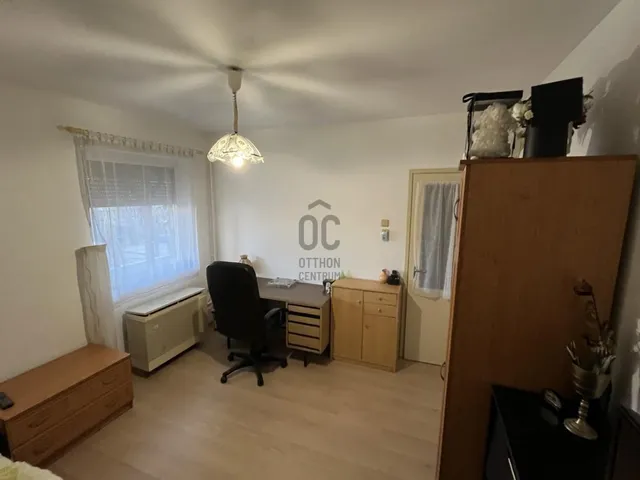 Eladó ház Cegléd 45 nm