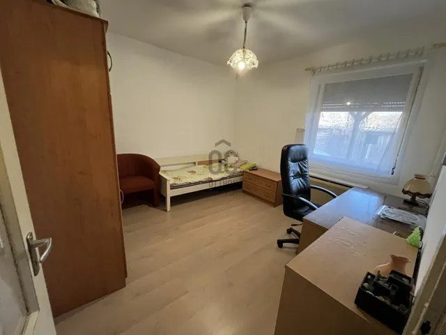 Eladó ház Cegléd 45 nm