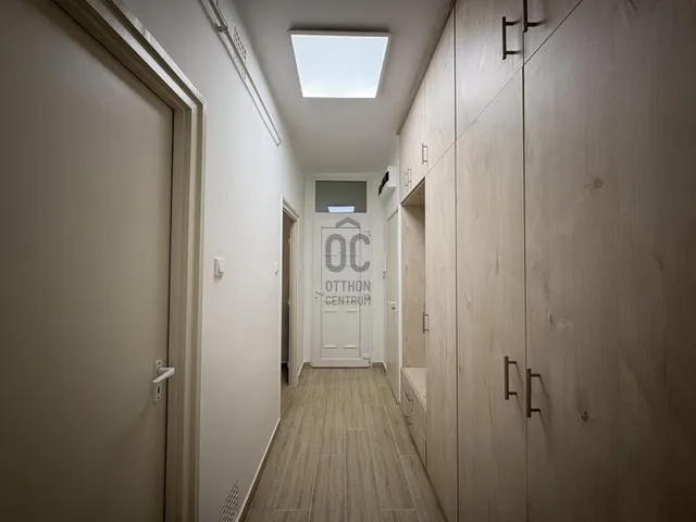 Eladó lakás Cegléd 57 nm