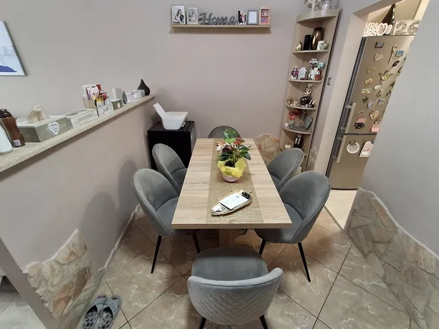 Eladó lakás Cegléd 76 nm