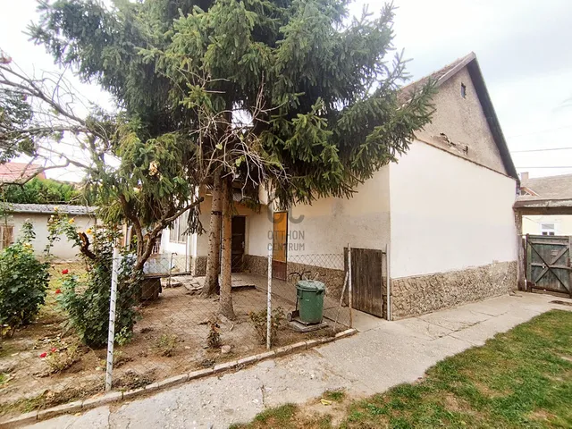 Eladó ház Nagykőrös 75 nm