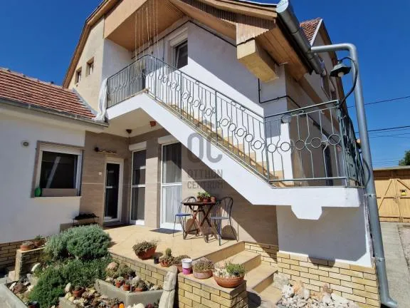 Eladó ház Cegléd 152 nm