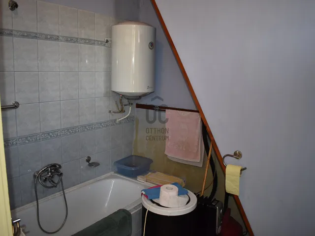 Eladó ház Abony 70 nm