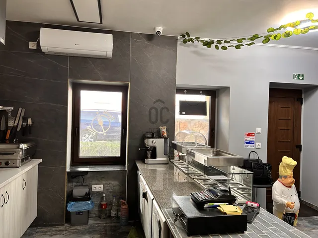 Eladó kereskedelmi és ipari ingatlan Cegléd 24 nm