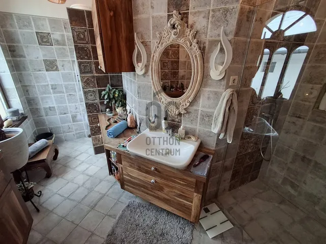 Eladó ház Cegléd 127 nm