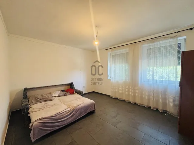 Eladó ház Cegléd 187 nm