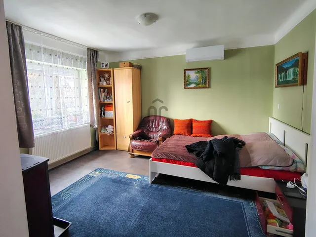 Eladó ház Törtel 66 nm