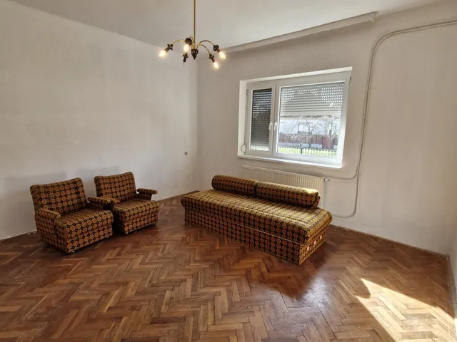 Eladó ház Abony 75 nm