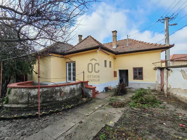 Eladó ház Cegléd 68 nm