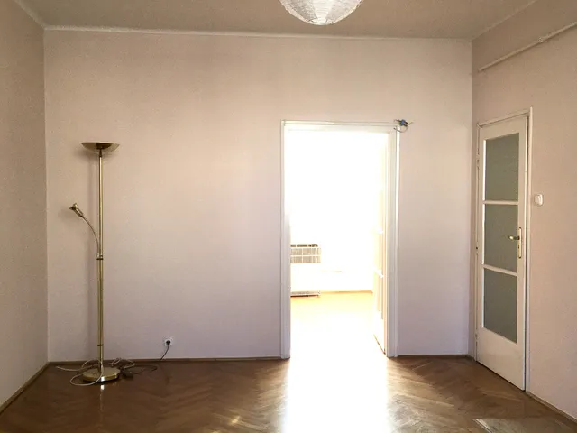 Eladó lakás Cegléd 56 nm