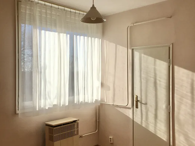 Eladó lakás Cegléd 56 nm