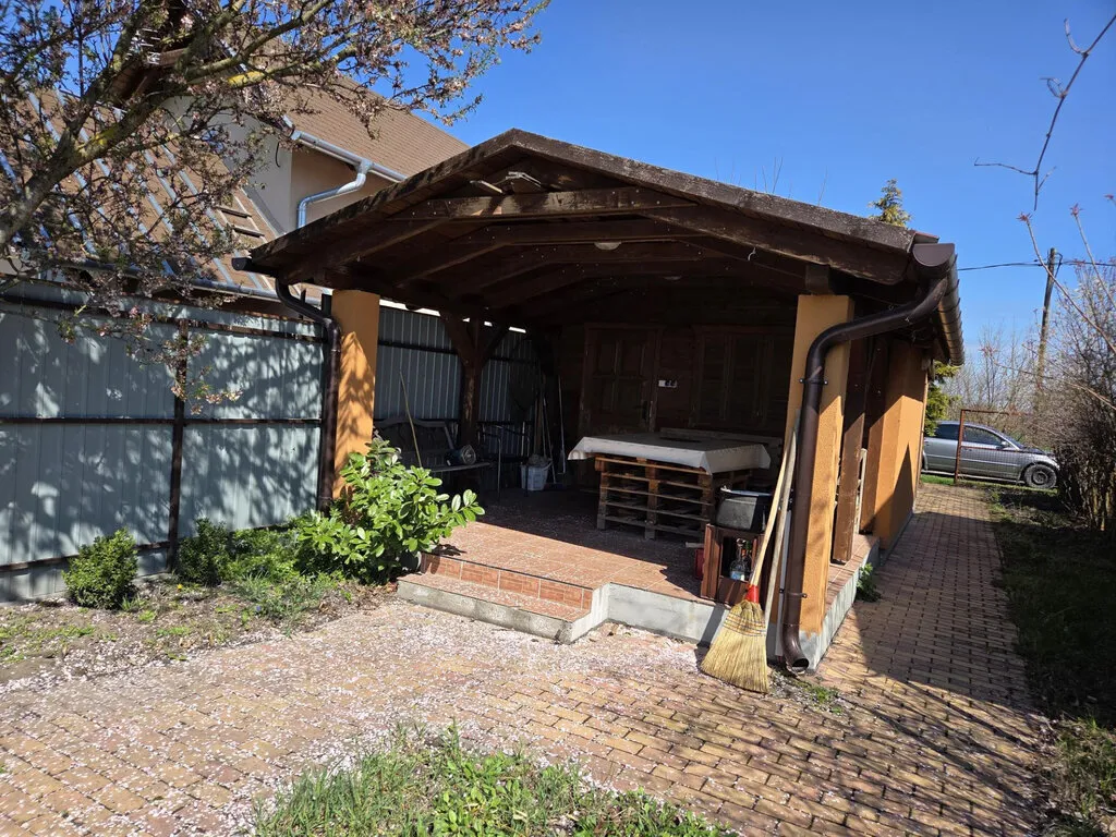 House in Cegléd, Széchenyi-lakótelep, Belváros - 3. nézet