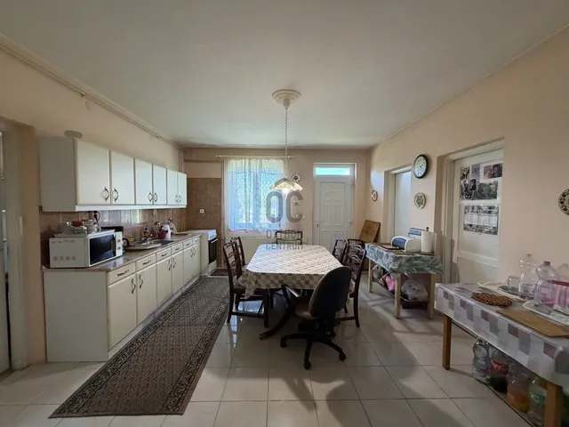 Eladó ház Tápiószele 160 nm
