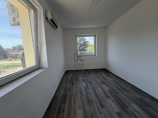 Eladó ház Újszász 119 nm