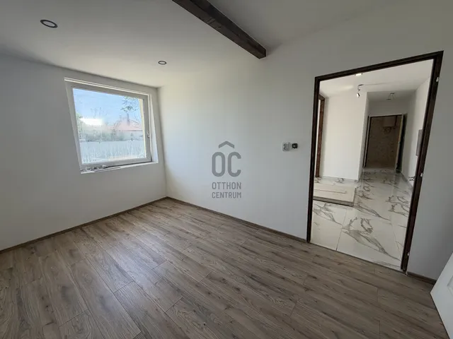 Eladó ház Újszász 119 nm
