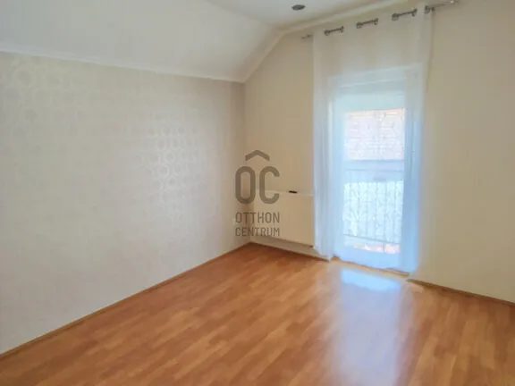 Eladó ház Cegléd 91 nm