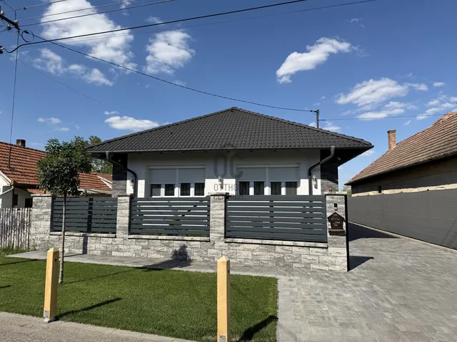 Eladó ház Abony 145 nm