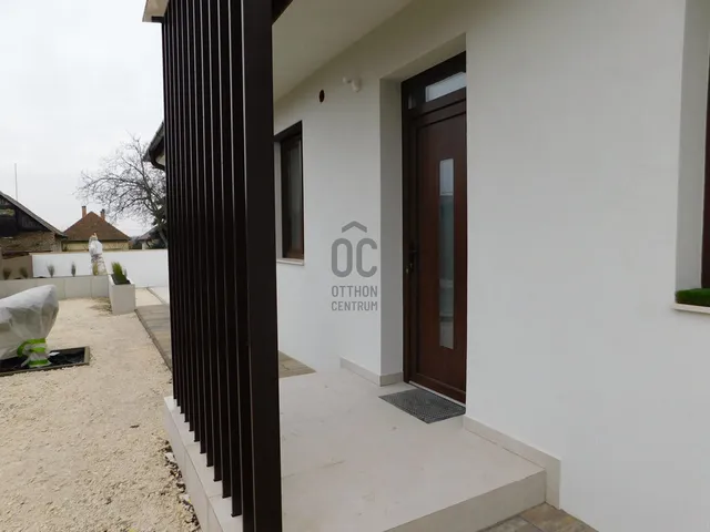 Eladó ház Ceglédbercel 136 nm
