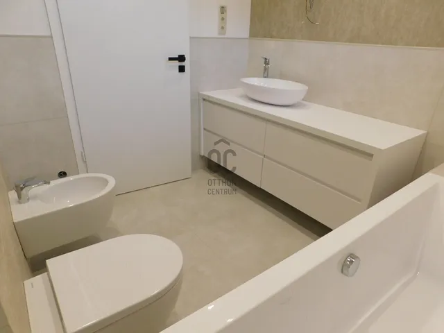 Eladó ház Ceglédbercel 136 nm