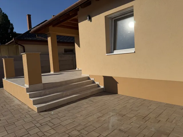 Eladó ház Abony 73 nm