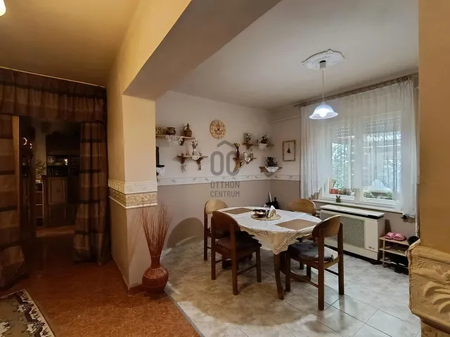 Eladó ház Tápiószele 90 nm
