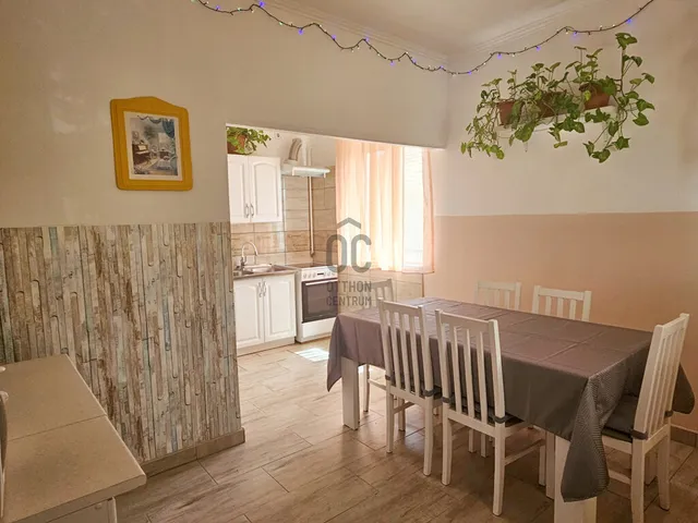 Eladó ház Cegléd 160 nm