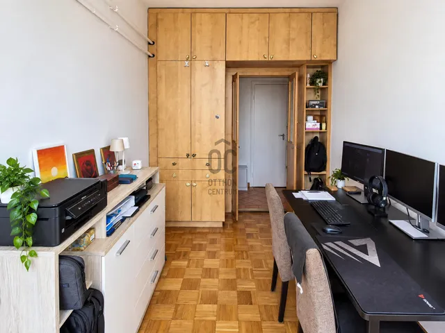 Eladó lakás Cegléd 85 nm