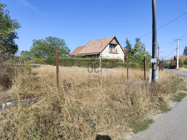 Eladó telek Tápiószele 991 nm