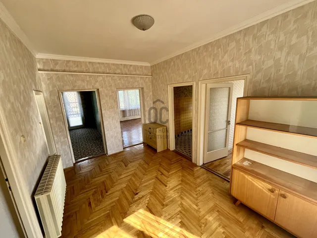 Eladó ház Dánszentmiklós 160 nm