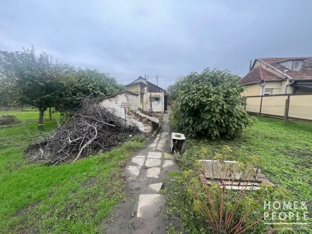 Eladó telek Szeged, Baktó 20 nm