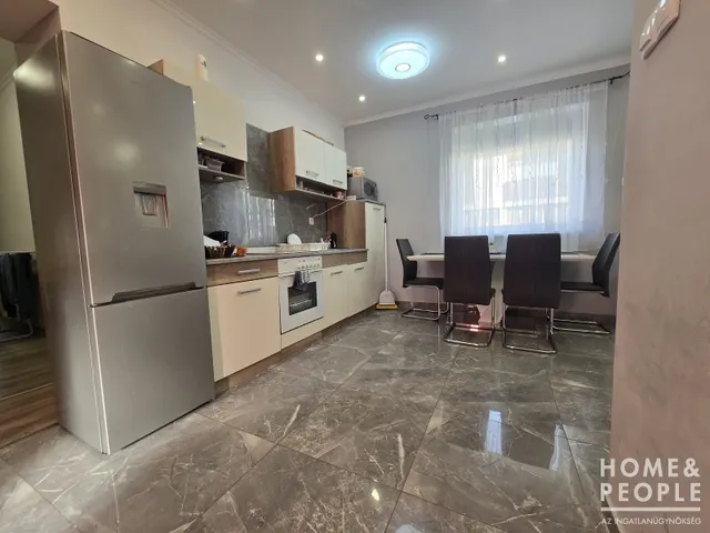 Eladó ház Szeged, Alsóváros 70 nm