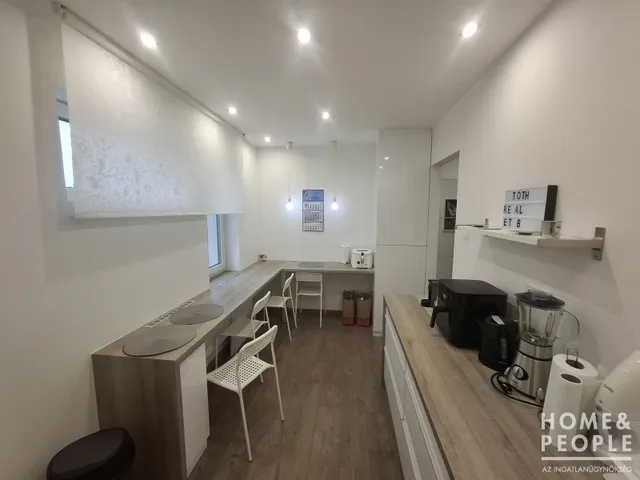 Eladó lakás Szeged, Belváros 85 nm