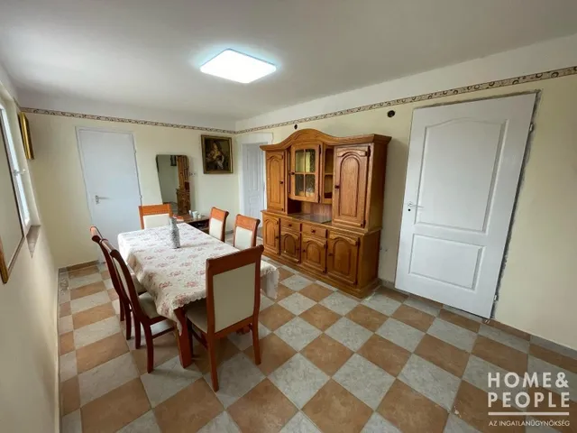 Eladó ház Kistelek 90 nm