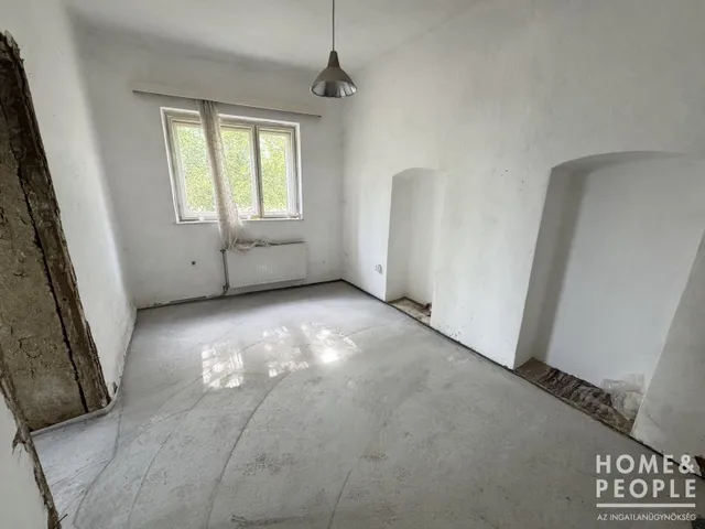 Eladó ház Hódmezővásárhely 200 nm