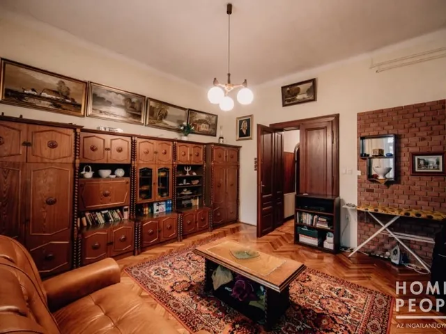 Eladó ház Szeged, Belváros 320 nm