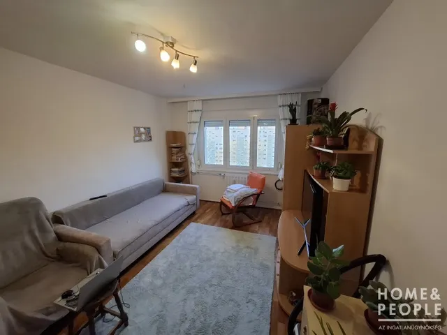 Eladó lakás Szeged, Tarján 52 nm