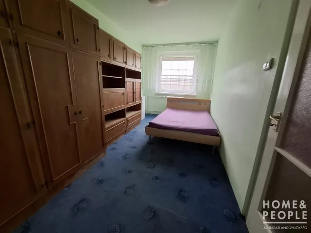 Eladó lakás Szeged, Tarján 72 nm