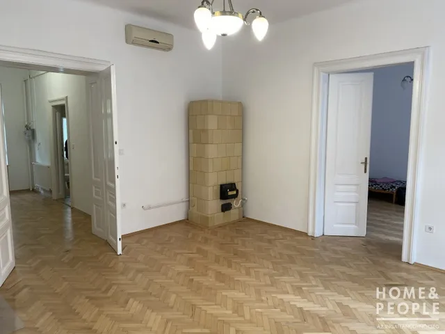 Eladó lakás Szeged, Belváros 109 nm