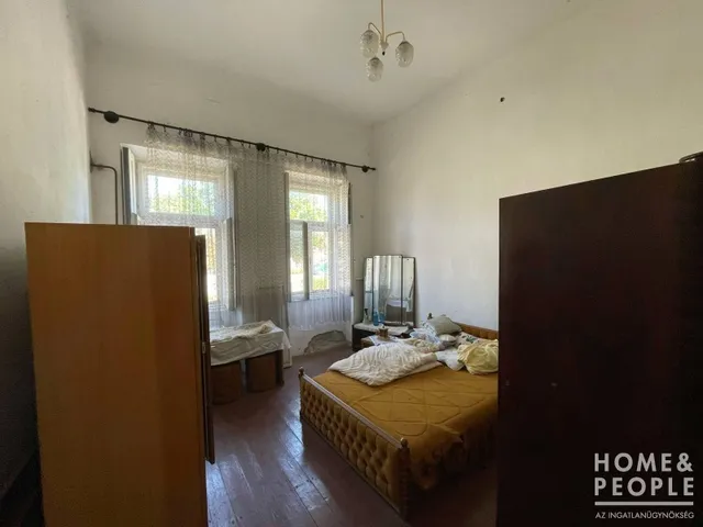 Eladó ház Kistelek 190 nm