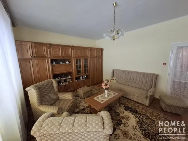 Eladó ház Zákányszék 170 nm